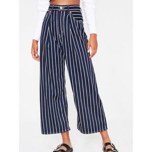 Levi's Ribcage Pleated Crop Navy white striped Jeans wide leg Pants size 24 Y2K